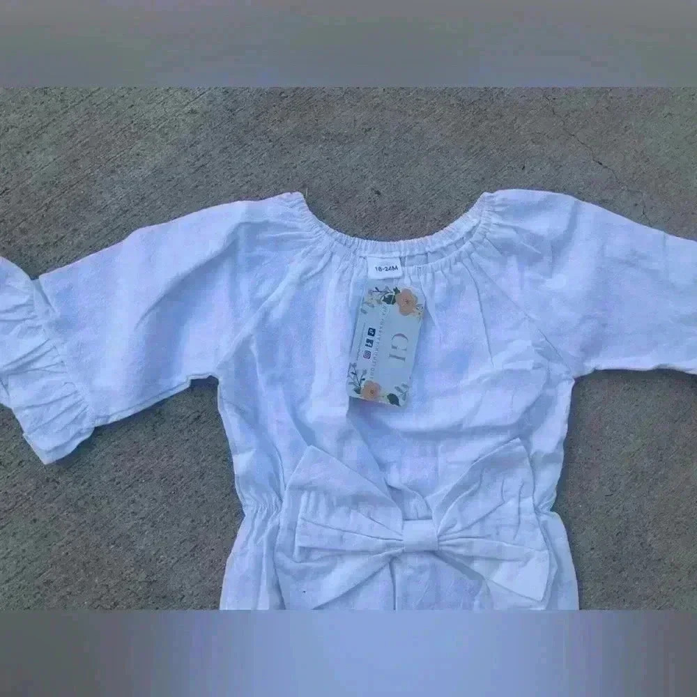 White baby bow romper - Picture 4 of 6